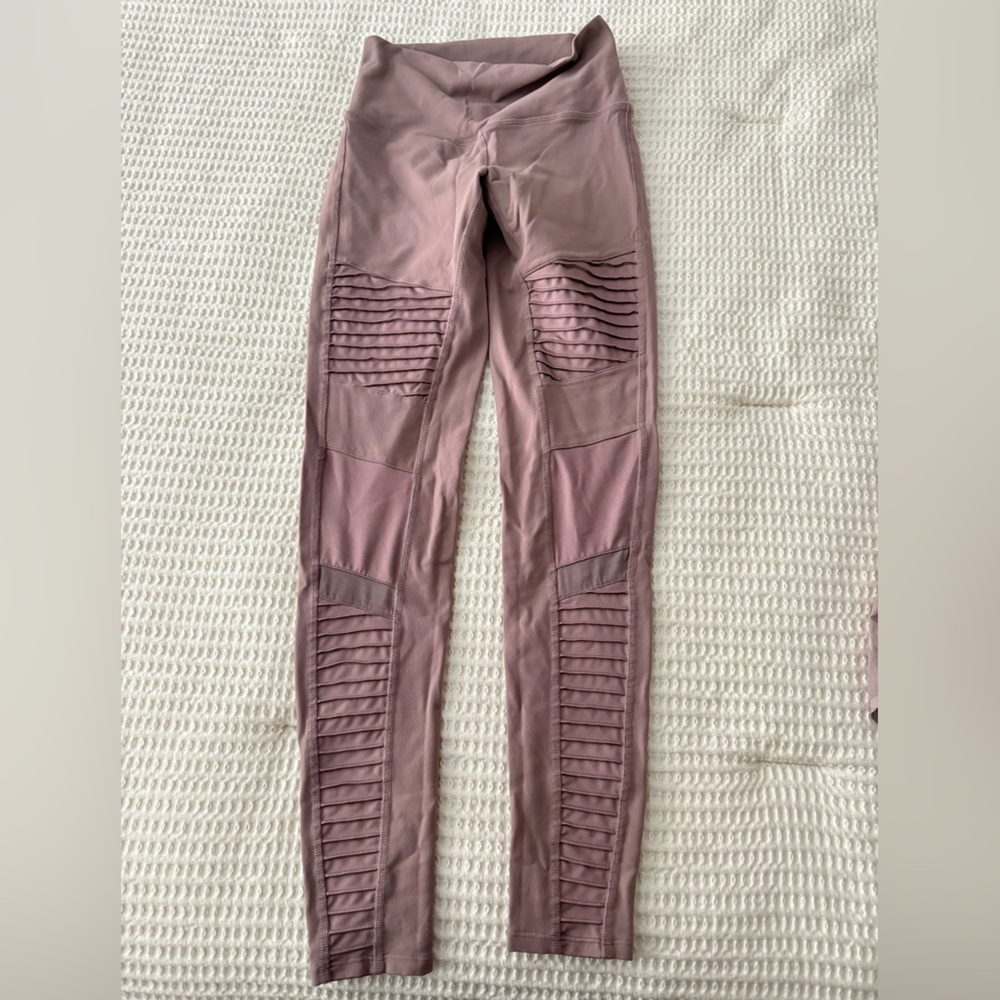 ALO Yoga Leggings